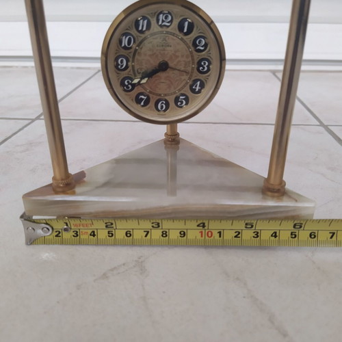 Vintage Europa analog table clock like new, onyx and brass