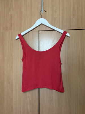 Bershka sleeveless top like new, red, size XS