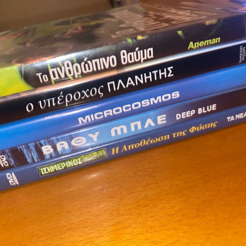 Set of 5 documentary DVDs like new, nature and science