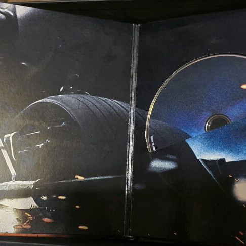 Dark Knight Trilogy Ultimate Collectors Edition Blu-Ray like new with subtitles