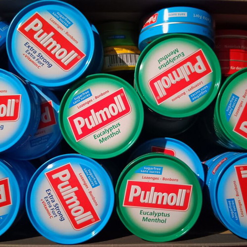 Set of 10 empty metal boxes Pulmoll
