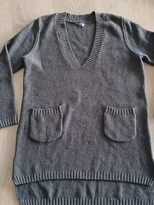 Louise Orop Long Thick Sweater like new, gray