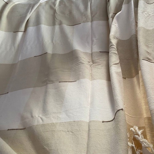 Throw over cream and light brown used, 250 x 220 cm