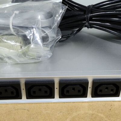 BayTech RPC-3A Remote Power Control Rack with 8 Sockets like new