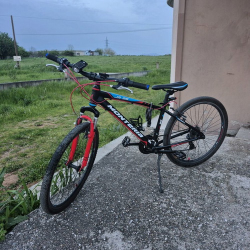 Monteria Junior 26" bicycle like new, mountain bike, black