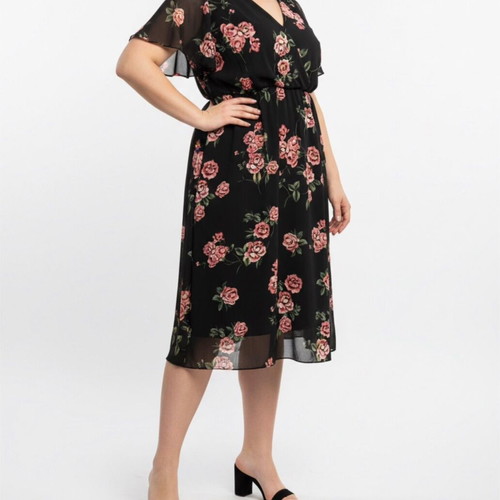 princess polly baby blue dress Floral midi dress Shein like new, black… - € 8,00