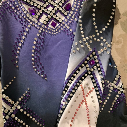 Leotard new, very shiny