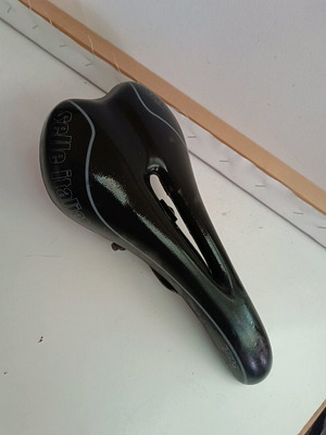 Σέλα ποδηλάτου mountain bike Selle Italia ελαφρώς μεταχειρισμένη