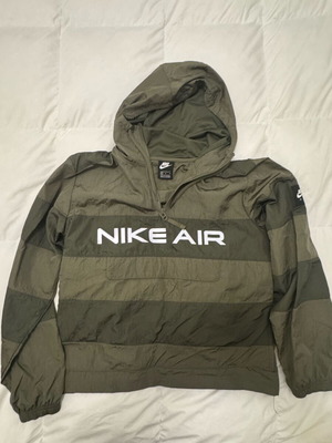 Nike Air αδιάβροχο χακί σαν καινούργιο, μέγεθος M