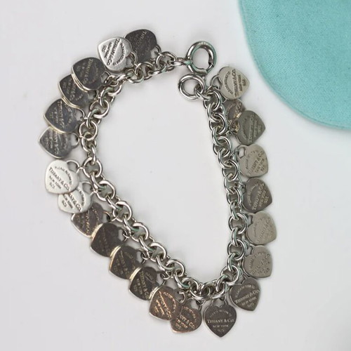 Tiffany & Co Return to Tiffany Heart Charm Bracelet 925 Silver used
