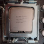 Intel Pentium E5200 dual core CPU used