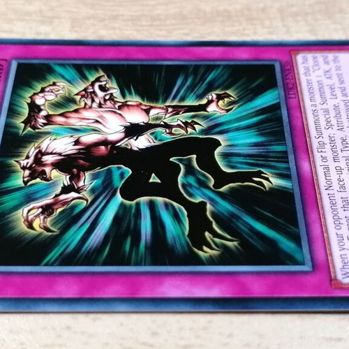 Yu-Gi-Oh! Cloning Trap Card Near Mint