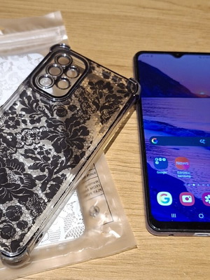 Samsung A32 smartphone used with 3 cases gift