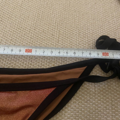 Bluepoint bronze bikini used, small to medium size, red