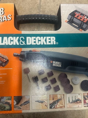 Πολυμικροεργαλείο Black & Decker RT550KA με 118 εξαρτήματα καινούργιο