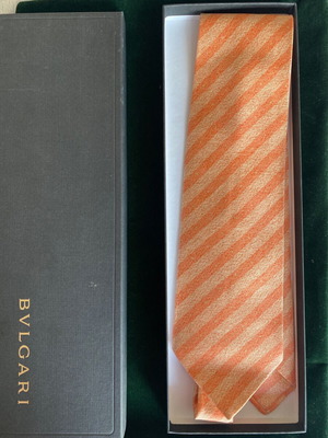 Bvlgari orange tie like new