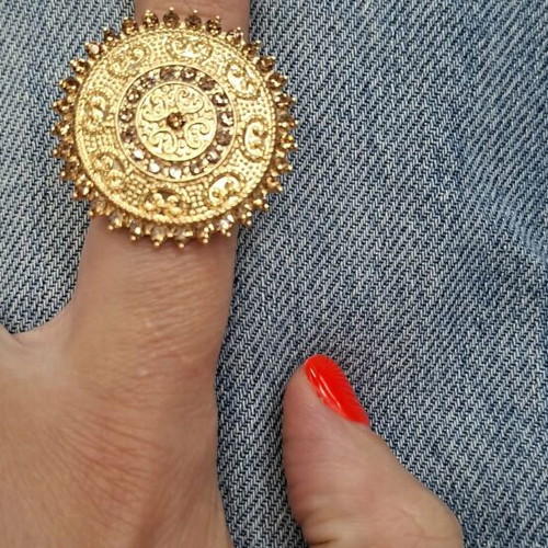 Statement gold adjustable boho vintage ring like new