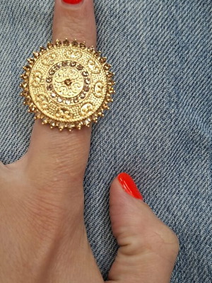 Statement gold adjustable boho vintage ring like new