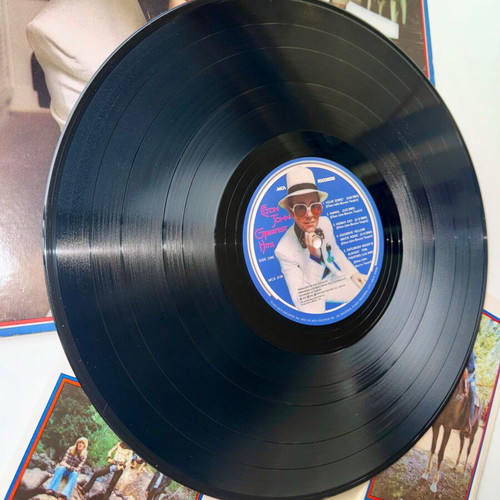 Elton John Greatest Hits vinyl record used, rock genre