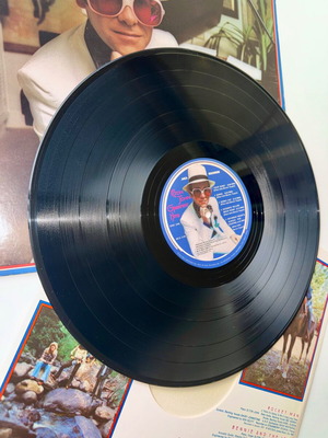 Elton John Greatest Hits vinyl record used, rock genre