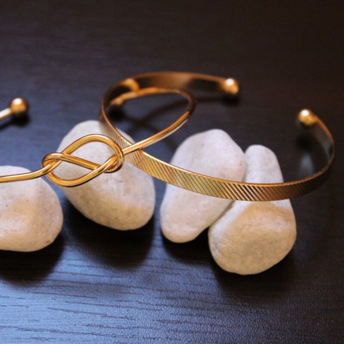 Bracelet set new handcuff style