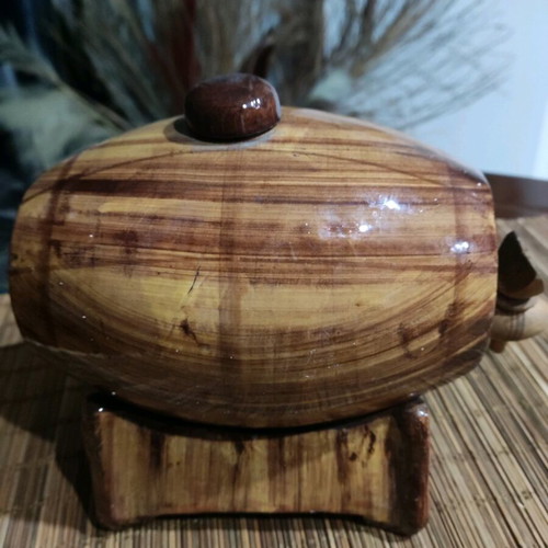 Small vintage ceramic wine barrel like new with wooden stopper