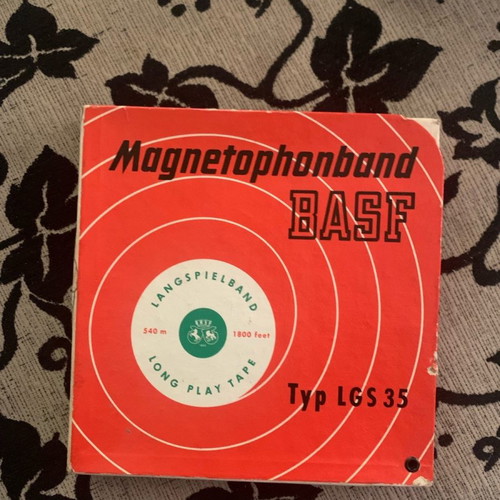 7-inch reels used for reel-to-reel tape recorders