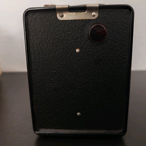 Kodak Brownie Flash II used vintage camera with leather case