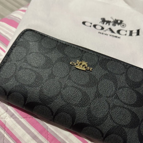 Coach wallet black new