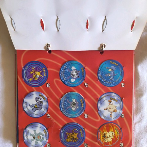 Pokémon Tazos 2 album used