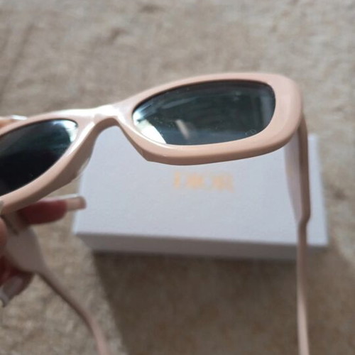 Dior sunglasses beige with case and authenticity card