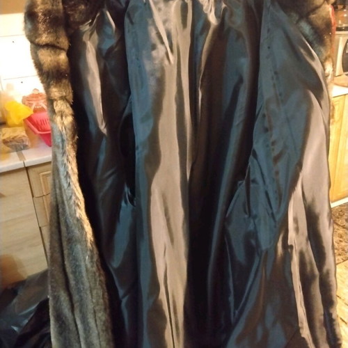 Vintage authentic Mona fur XXL like new, Made in Greece