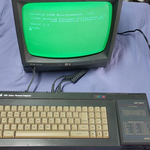 Amstrad CPC6128 vintage used, functional condition