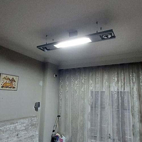 Custom Made design ceiling light with spotlights