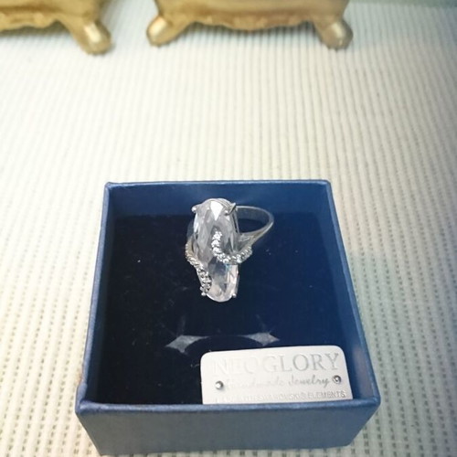 Neoglory silver ring new with Swarovski and large oval crystal