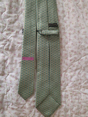 Bvlgari tie new green with tag