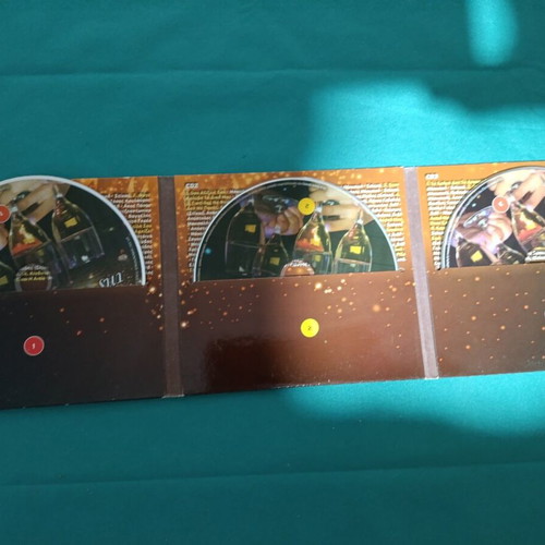 To Glenti Tis Protochronias 3CD like new, laiko