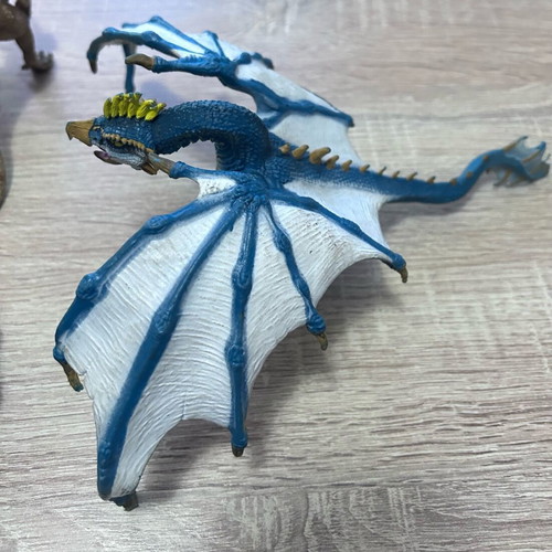 Dinosaur figures like new, collection of 27 pieces