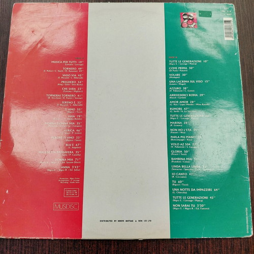 Vinyl record with Italian songs from the '70s used