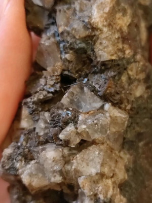 Fluorite with siderite new, Greek