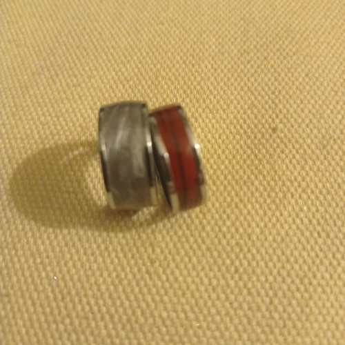 Adjustable bracelet with 5 bead rows and 2 semi-precious rings