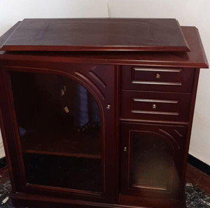 έπιπλο τηλεόρασης/Tv table