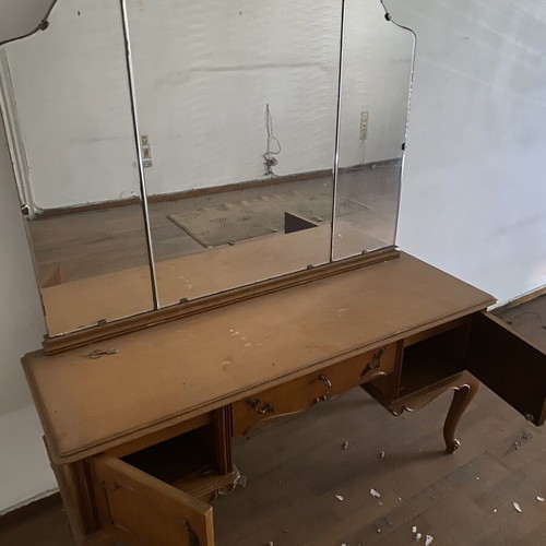 Wooden antique vanity with mirror used