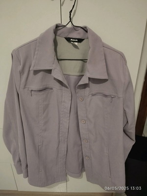 Lilac women's jacket used, size M, with shoulder pads