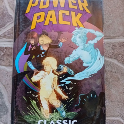 Power Pack Classic Marvel comics set like new, volumes 1-3