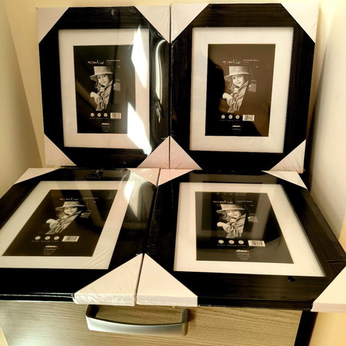 Photo frames new, pack of 4, wooden dark brown 20x25 cm