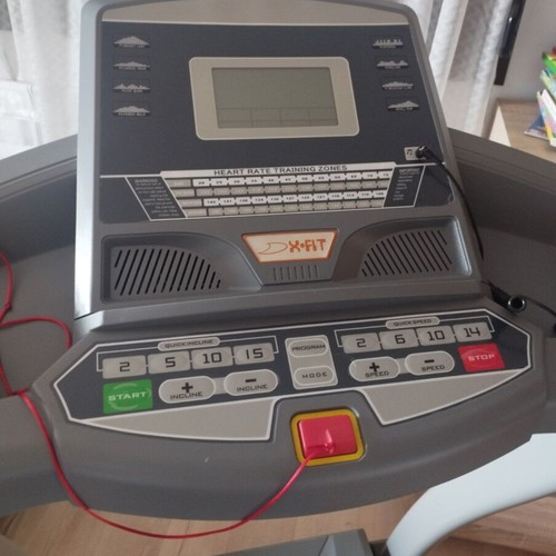 X Fit 107 Treadmill like new with fat burn and cardio programs