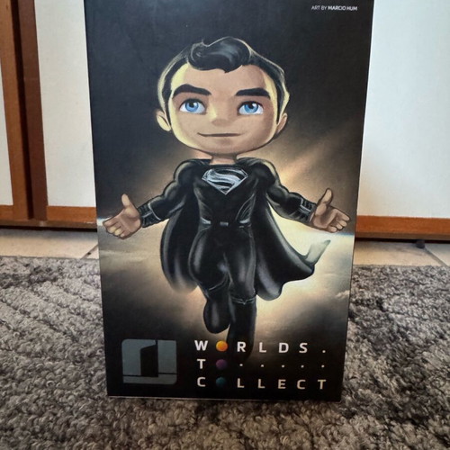 Iron Studios Superman Minico like new