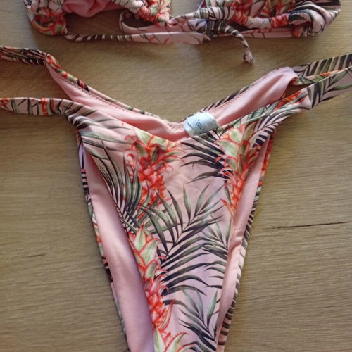 Bluepoint women's bikini set Tropical Girl Brazilian XL like new