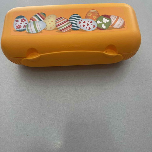 Tupperware egg holder 10 positions new